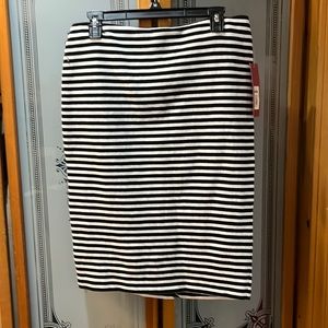 NWT Merona black and white striped below knee stretch skirt